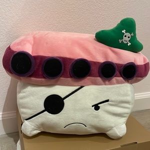 Sushi plushie Pirate